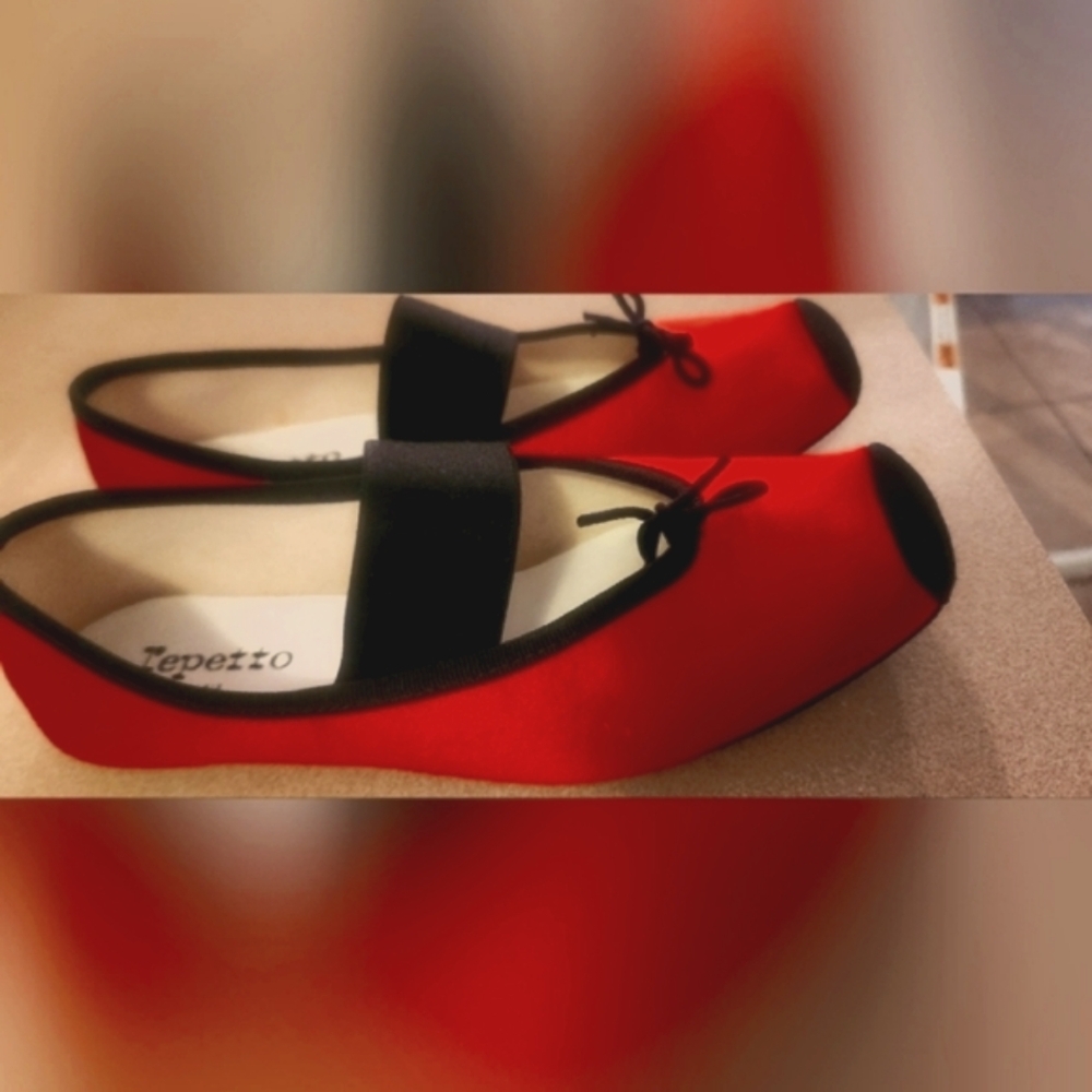 Repetto red satin and blk velvet trim ballerina flats - Picture 10 of 11